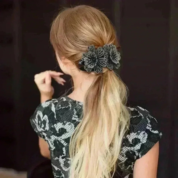 1 Pack Luxury Fancy Gems Korean (pick your color) 😍 - Picture 4 of 7